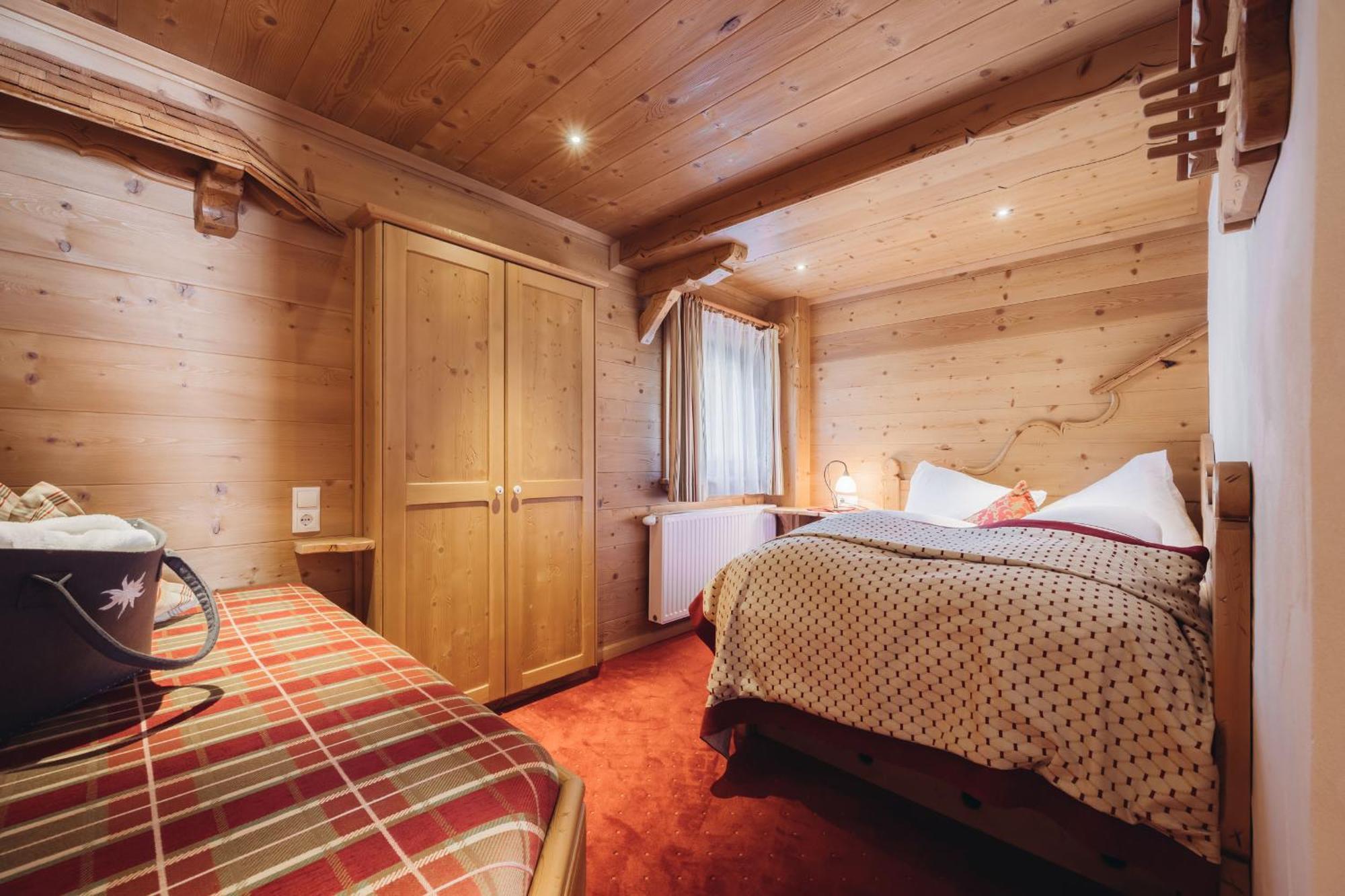 Genusshotel Vermala Montafon Sankt Gallenkirch Pokoj fotografie